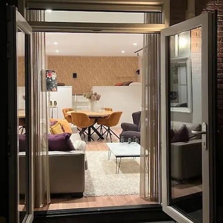 Lakeside Retreat - 20 Min From Amsterdam דירה